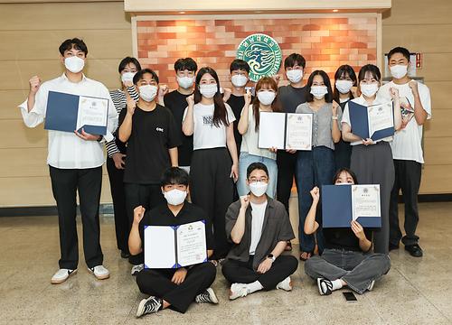 신소재공학부 ‘연구력 공인’…주요 학술대회 수상 휩쓸어